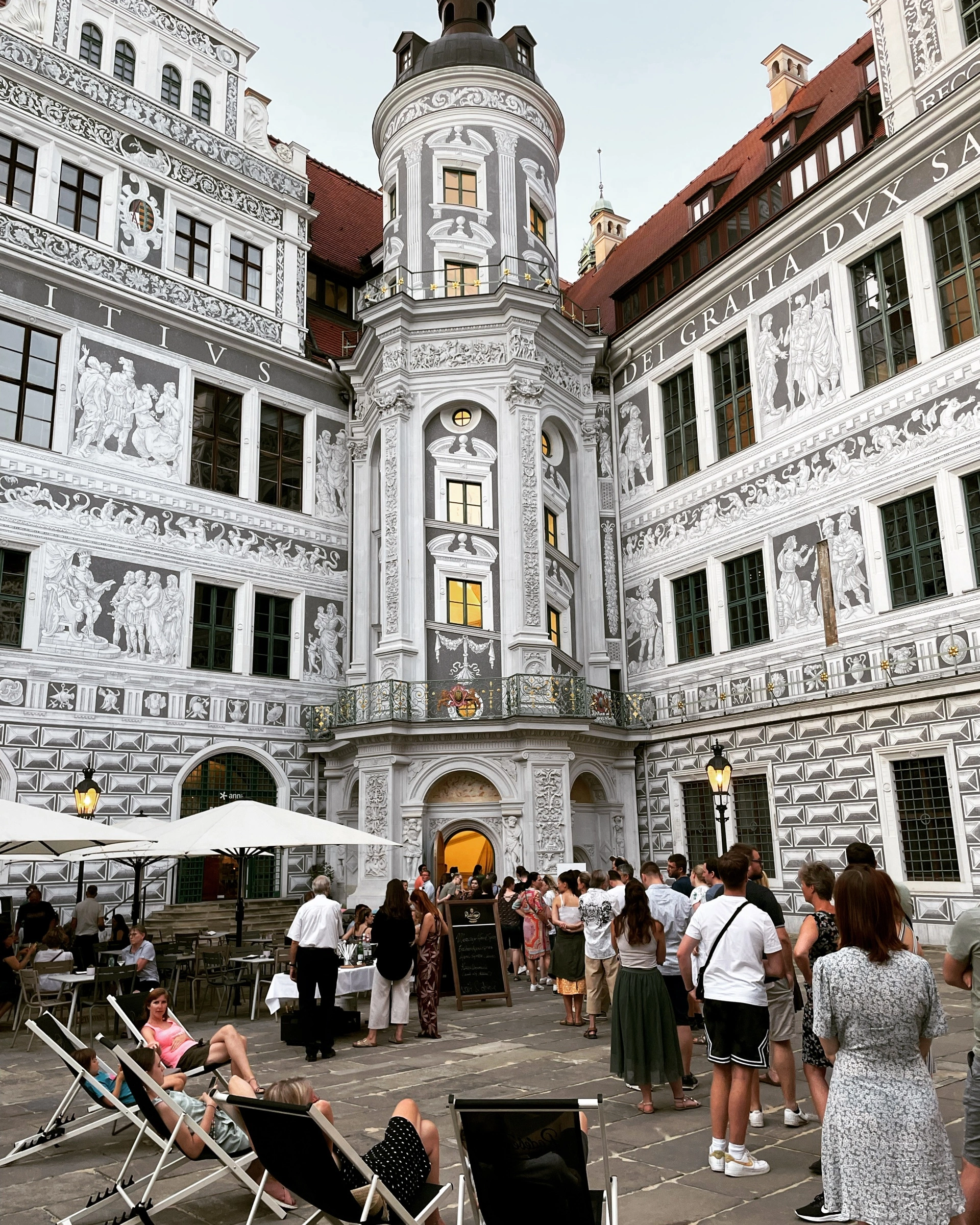Schlosshof - Restaurant Anna im Schloss Dresden